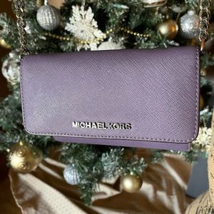 EUC Michael Kors Crossbody Bag